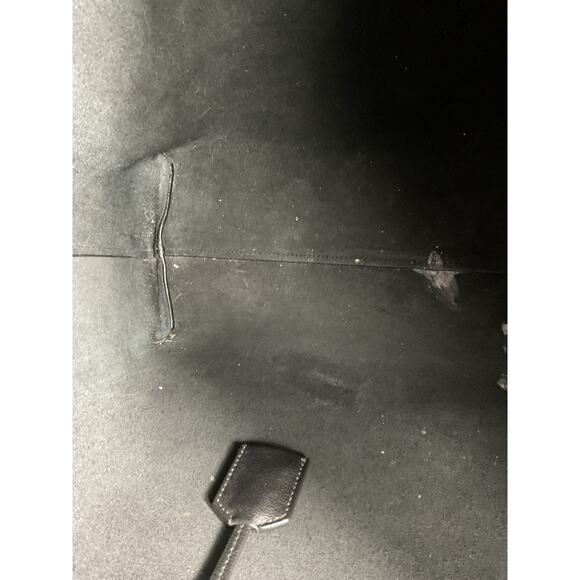 Saint Laurent 'Shopper' Black Leather Large Textured Tote Bag - Picture 11 of 16